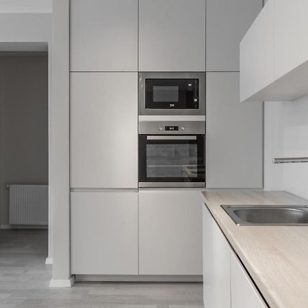 Bleri Apartment, 2 Bedroom, Free Parking Pristina Kültér fotó