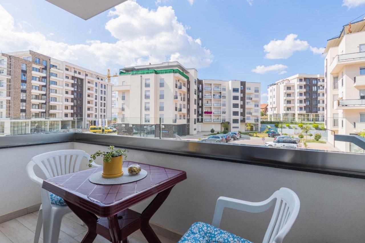 Bleri Apartment, 2 Bedroom, Free Parking Pristina Kültér fotó